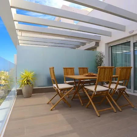 White Stones Premium Penthouse 6pax *